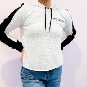 Tommy Hilfiger cozy hoodie